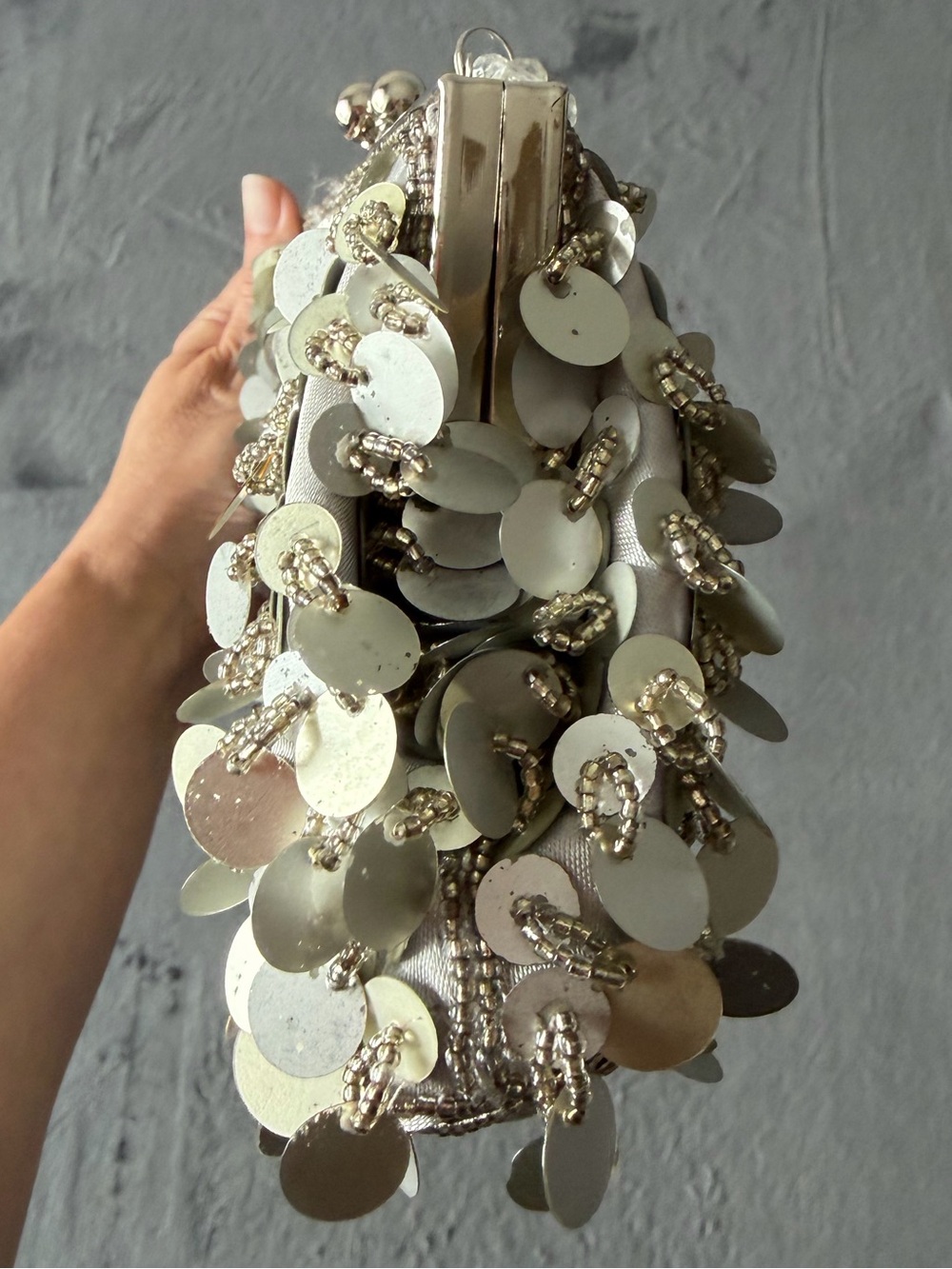 Sequined Silver Evening Clutch Bag - Picture 5 of 8